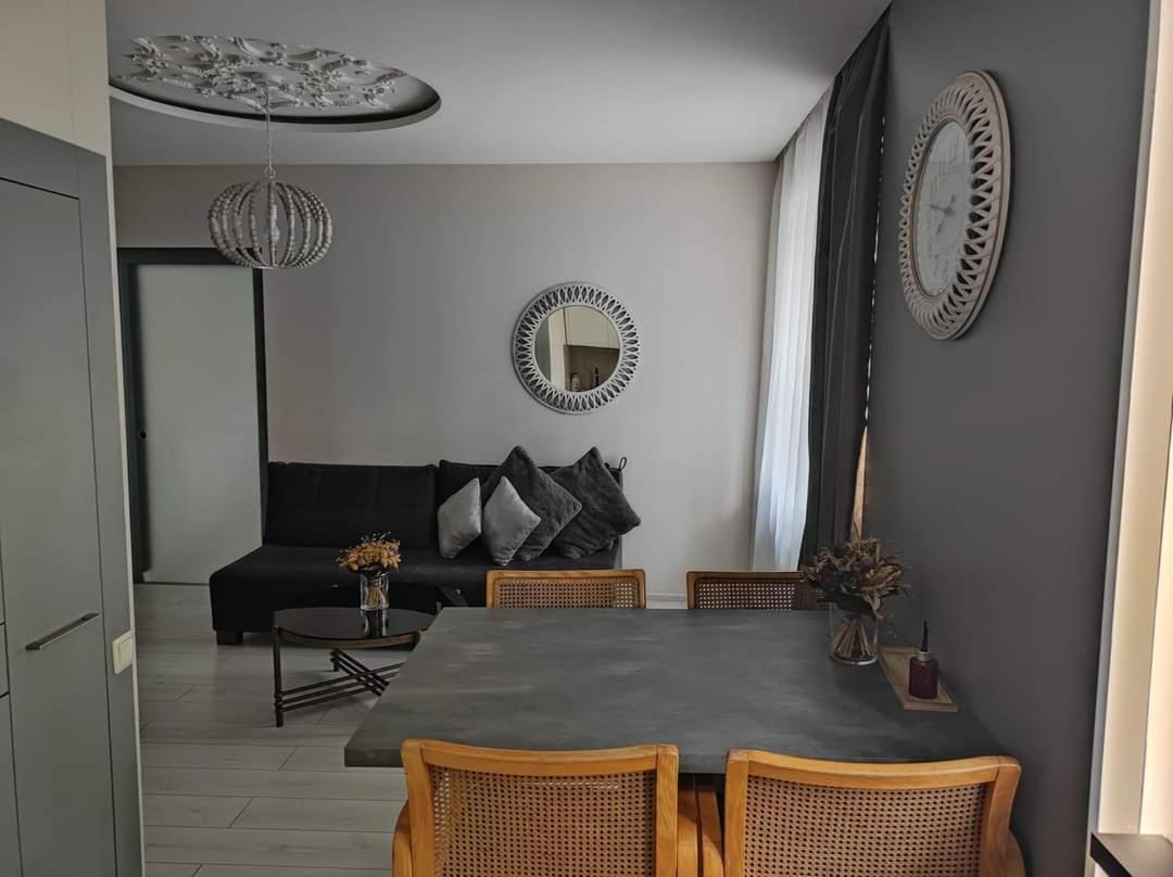 Apartamentai miesto centre Šiauliai Esterno foto
